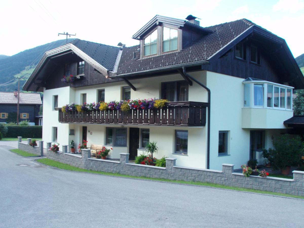 Ferienwohnung Fam Alfons Geiler Heinfels Exterior photo